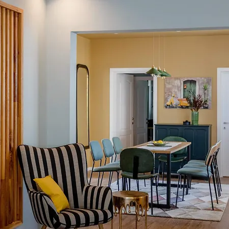 Dolce In Napoli Apartament *